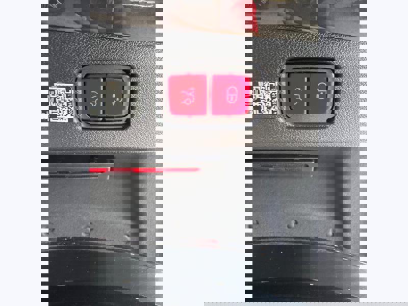 Image Mercedes-Benz CLASSE E BERLINE 220 d AMG Line  